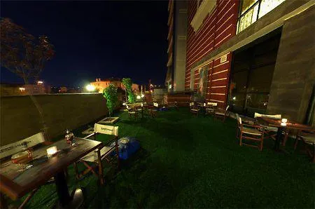 Dadak Thermal Wellness & 4*